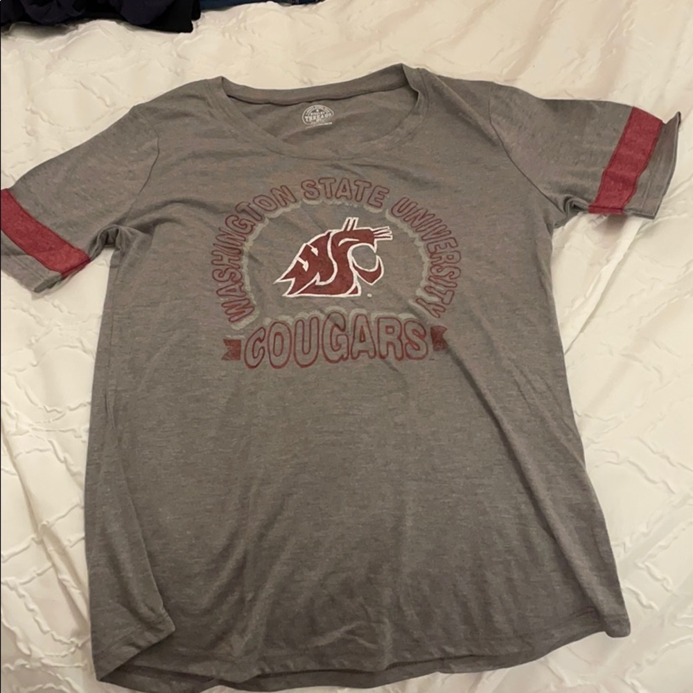 Soft Washington State University Cougars t shirt